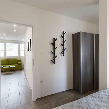 Felix Tour As Ljubljana