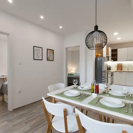 Felix Tour As * Ljubljana