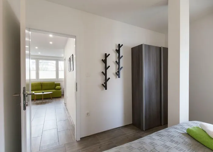 Felix Tour As Ljubljana